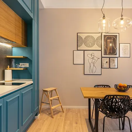 Harbour Apartment *