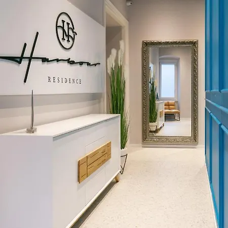 Harbour * Риека