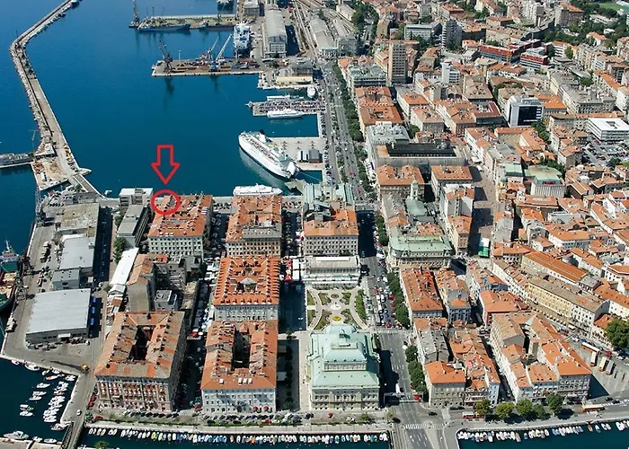 Harbour Apartman Fiume